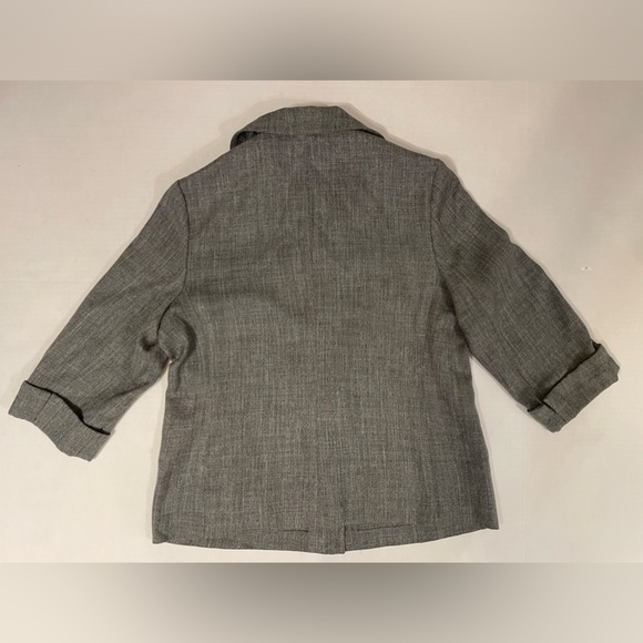 Alfred Dunner Cuffed 3/4 Sleeve Button Down Blouse Size Petite 8 - Picture 4 of 6